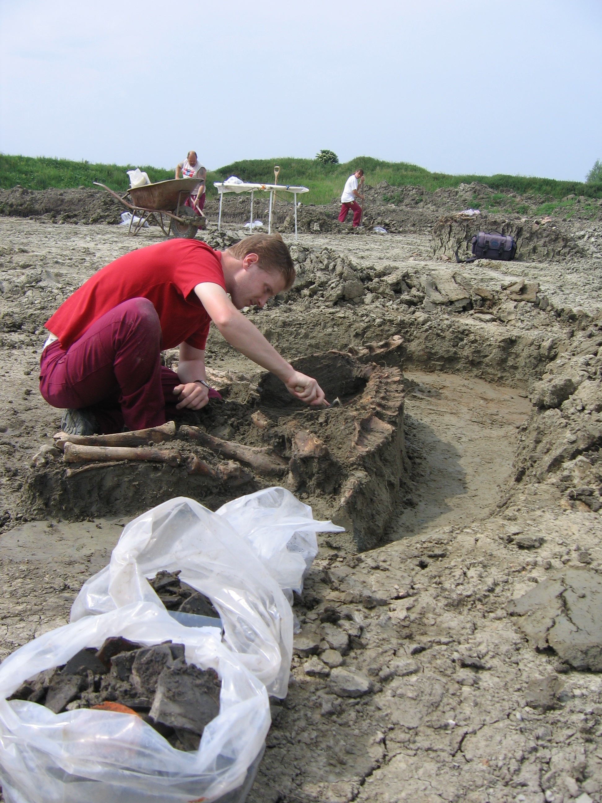 Middeleeuwse resten gevonden op plek van nieuwe Domburge school